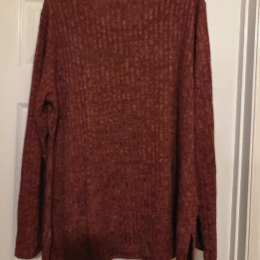 Women's Rust Sweater - Picture 4 of 4